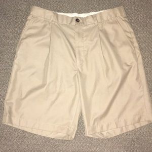 Brooks Brothers Saint Andrew Links chino shorts34W